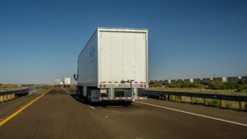 longueurs d'un semi-remorque